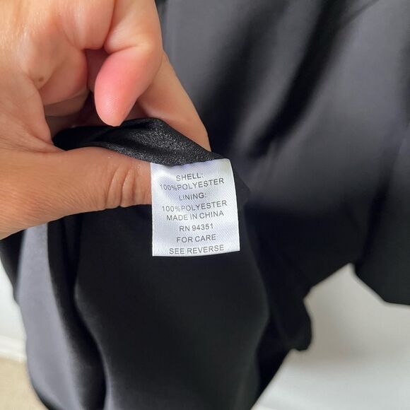 JADE Black Bubble Sleeve Tiered Dress L NWOT - Picture 5 of 7